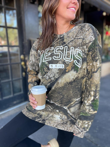 Jesus is King Tee/Longsleeve