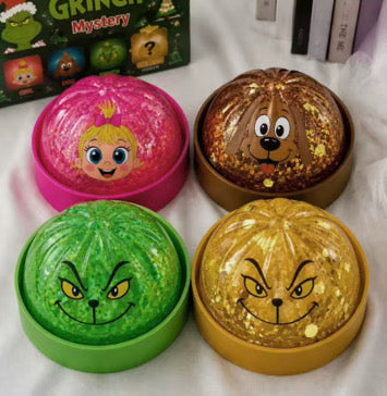 Grinch Family Mystery Dumpling *PRE ORDER* Mid September Shipment (Copy)