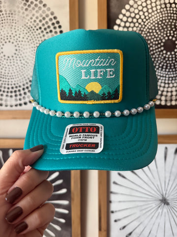 Mountain Life Trucker