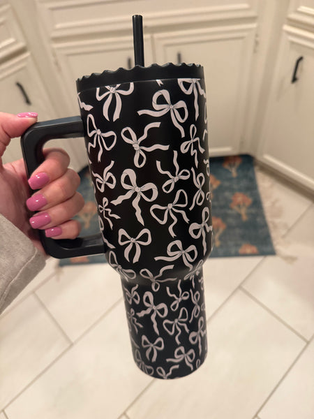 Black & White Bows Tumbler