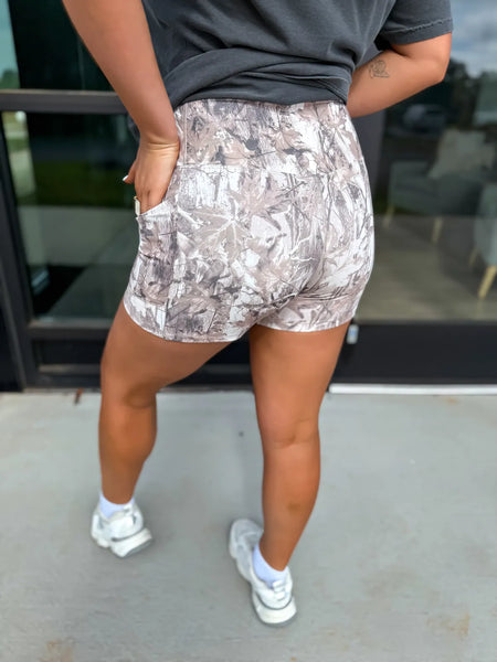 Dark Camo Crossover Waist Active Biker Shorts