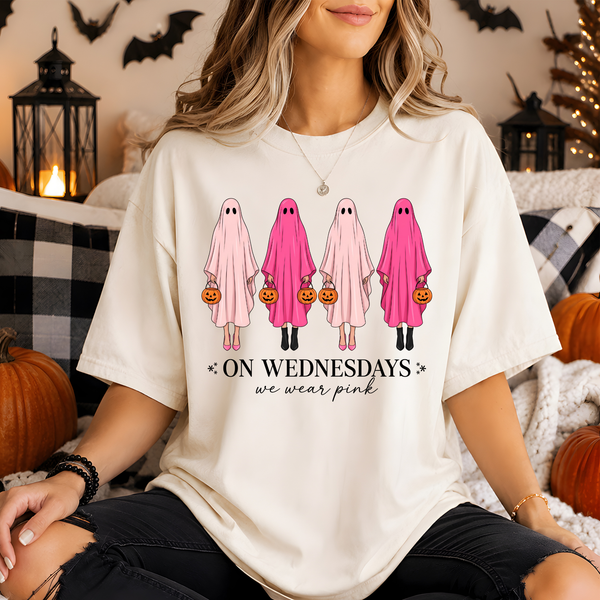 Ghostie On Wednesdays we wear pink graphic crew