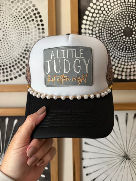 Judgy Leopard Trucker