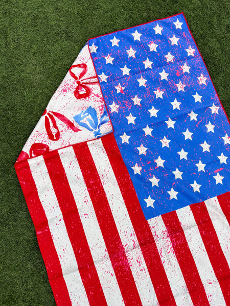 USA Flag & Bows - Quick Dry Towel